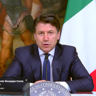 Coronavirus, il premier Conte annuncia il Recovery Fund &quot;approvato dall'Europa per uscire dall'emergenza&quot;