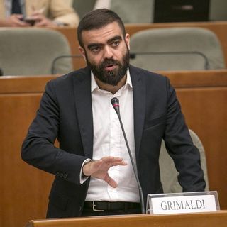 Bilancio Regione, la Giunta ritratta: reinseriti 9.9 milioni sul Diritto allo Studio. Grimaldi (LUV): &quot;La vittoria dei pignoli&quot;