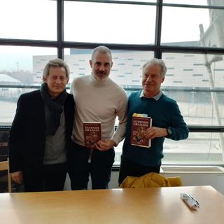 presentazione guantoni granata