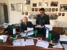 Frode all’Iva. Le fiamme gialle di Verbania sequestrano beni e valori per oltre 2 milioni di euro, indagini anche nel torinese
