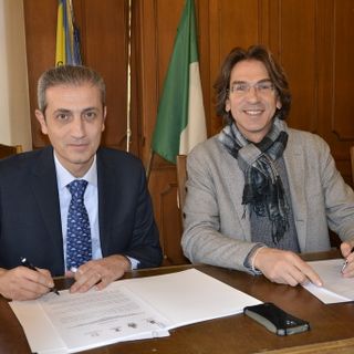 Il sindaco di Vinovo Gianfranco Guerrini assieme al primo cittadino di Nichelino, Giampiero Tolardo