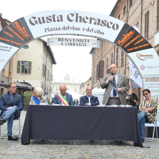 E' tempo di &quot;Gusta Cherasco&quot;, la manifestazione delle eccellenze ristorative, agroalimentari e turistiche