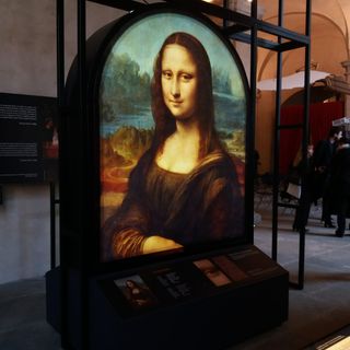 Riscoprire l’uomo Leonardo al Mastio della Cittadella: e un robot disegna la Gioconda su tavola grafica