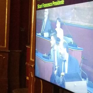 Iaria del M5S attacca il Pd: &quot;Questo è il cassetto dei progetti lasciati da Fassino, è vuoto&quot;