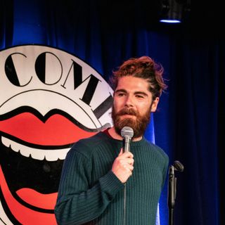 Cap10100, Diss-penser: il nuovo appuntamento di stand-up con il collettivo BeComedy