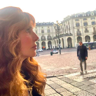 Giuliana De Sio sui social annuncia l'arrivo a Torino