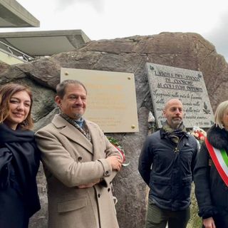 Cuorgnè, inaugura la targa in memoria ai Martiri delle Foibe