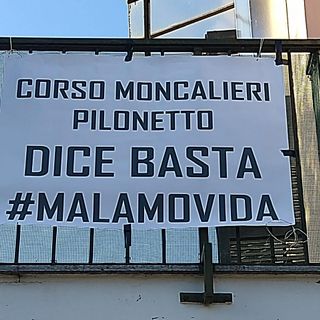 "No alla Malamovida": appesi gli striscioni sui balconi in corso Moncalieri "No alla Malamovida": appesi gli striscioni sui balconi in corso Moncalieri