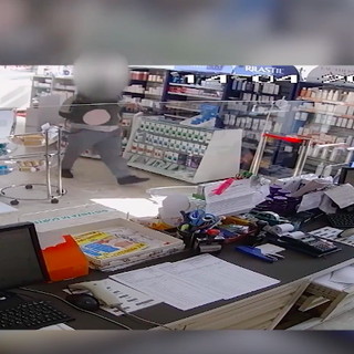 rapina in farmacia