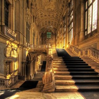 Una notte a Palazzo Madama con Club Silencio alla scoperta del Liberty