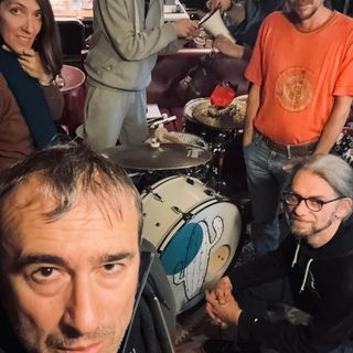 Luca Morino live sul palco del Bunker per presentare il nuovo disco