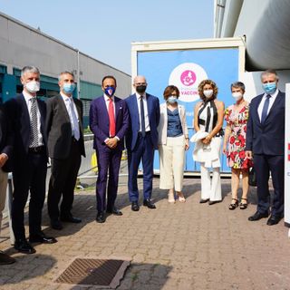 inaugurazione hub carrefour