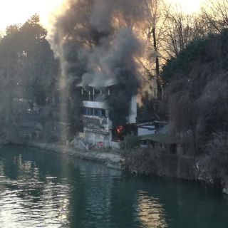 Rogo al Fluido, Mautino lancia un monito ad Appendino: "L'incendio? E' iniziato molto prima di ieri. Che qualcuno intervenga" Rogo al Fluido, Mautino lancia un monito ad Appendino: "L'incendio? E' iniziato molto prima di ieri. Che qualcuno intervenga"