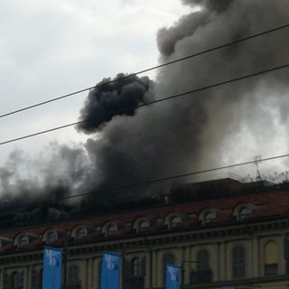 incendio in piazza carlo felice