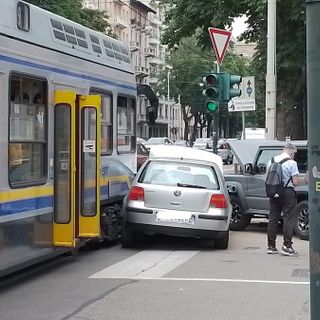 incidente corso einaudi