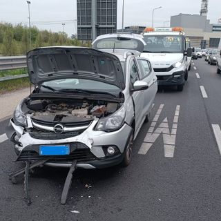 Incidente allo svincolo di corso Regina: traffico in tilt sulla tangenziale