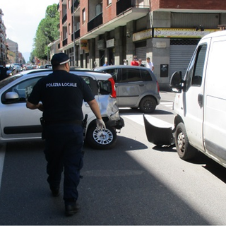 Nichelino, brutto incidente oggi pomeriggio in via XXV Aprile