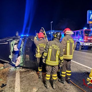 vigili del fuoco in azione