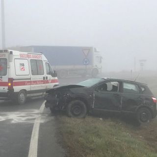 Volpiano, incidente alla rotatoria sulla provinciale: interviene la Polizia Municipale