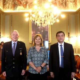 incontro palazzo civico