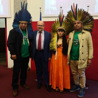 I leader indigeni dell'Amazzonia a Torino: &quot;L'Europa lotti con noi per salvare la foresta&quot;