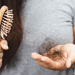 Come si possono infoltire i capelli senza usare la chirurgia Come si possono infoltire i capelli senza usare la chirurgia