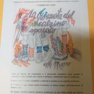 Villar Perosa, un calzino spaiato simbolo della lotta contro bullismo e cyberbullismo