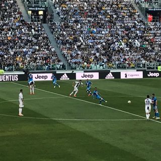 La Juve gode con Mandzukic e Bonucci: Napoli ko 3-1