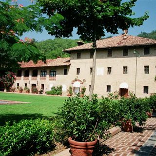 Un Cenone Royal, musica, intrattenimento e coreografie da non credere per il Capodanno più sorprendente dell'Albese