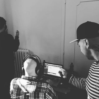 Mirafiori torna a parlare in rima: i ragazzi del quartiere a lezione di rap