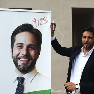 Enzo Lavolta ha raccolto 9.128 firme per partecipare alle primarie del centrosinistra
