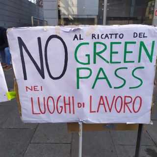 L'affondo del Coordinamento Lavoratori No Green Pass di Torino: &quot;Pronti a proteste e scioperi&quot;
