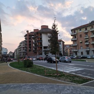 Una piazza, marciapiedi e alberi: un inizio autunno di lavori per la Circoscrizione 7 di Torino