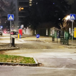 Ampliato il marciapiede davanti alla Alvaro-Gobetti per garantire sicurezza agli alunni