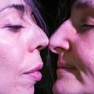 Al Teatro Espace &quot;Let's Kiss&quot;, tributo a Pina Bausch e Kazuo Ohno