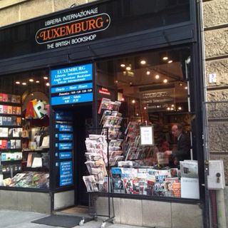 Minacciano l'ex titolare libreria Luxemburg di Torino, pm chiede 10 mesi