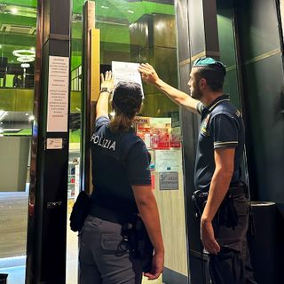 locale chiuso dalla polizia