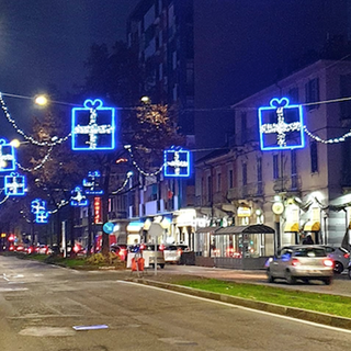 Le luminarie di via Lanzo