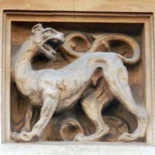 Un tour artistico tra i &quot;lupi mannari&quot; di Torino nella serata di plenilunio