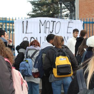 l'esterno del Majorana di Moncalieri - foto di repertorio