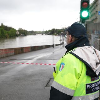 I Murazzi chiusi prima dell'alluvione