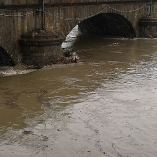 Maltempo a Torino, prevista nel tardo pomeriggio la piena del Po