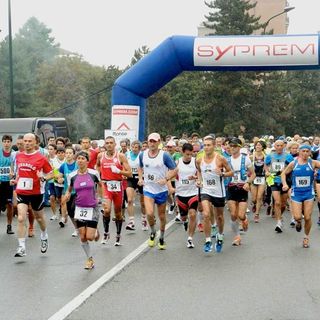 Riuscireste a fare una corsa di 100 km? Sabato (e forse domenica) al Valentino si sfidano gli ultra-maratoneti