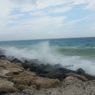 Finale Ligure: si cede attività adatta anche a discoteca / birreria, informati!
