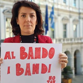 Pollicino e il vincolo di mandato, è caos. La difesa dell’ex consigliera del M5s dalle accuse: “Situazione diversa”