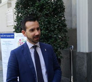 La Regione disponibile ad assegnare i voucher per digitalizzare le scuole e aiutare le famiglie