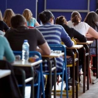Maturità, questa mattina si parte con il tema. Chiorino agli studenti: &quot;Abbiamo bisogno del vostro talento&quot;