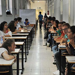 Notte prima degli esami: domani quasi 17mila torinesi alla Maturità