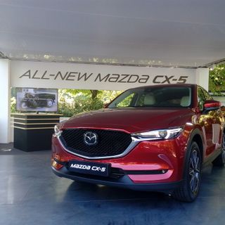 Mazda tra i protagonisti al Salone dell'auto di Torino con il Rosso più bello del mondo