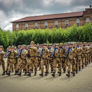 Come creare una forza armata europea: riflessioni e proposte per una politica militare dell'UE